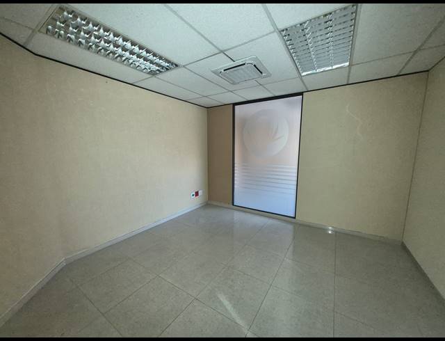 974M² OFFICE TO LET IN SANDTON CENTRAL